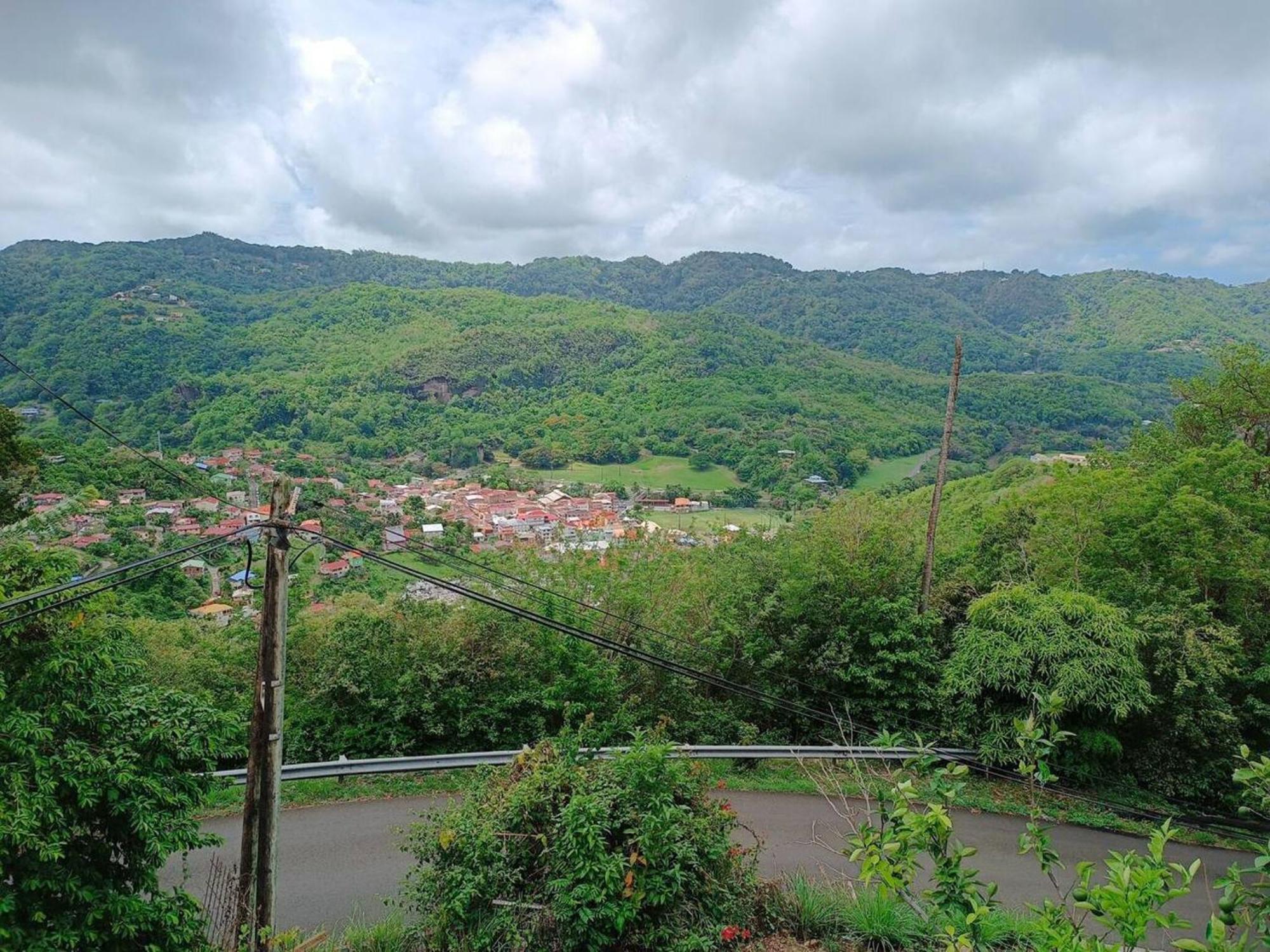 Maison Accueillante A Riviere Pilote Avec Jacuzzi Villa Exterior foto